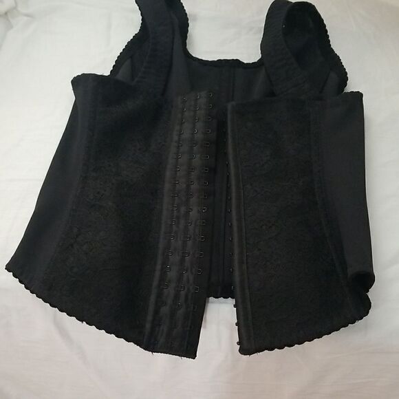 Waist trainer shaper nwot  - Picture 12 of 12